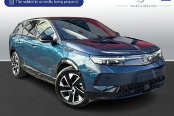 Vauxhall Grandland Electric 73kWh Ultimate SUV 5dr Electric Auto (213 ps)
