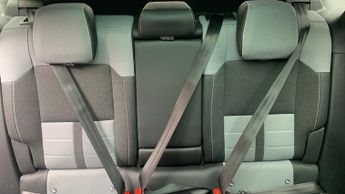 Vauxhall Grandland Electric 73kWh Ultimate SUV 5dr Electric Auto (213 ps)