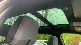 Vauxhall Grandland Electric 73kWh Ultimate SUV 5dr Electric Auto (213 ps)