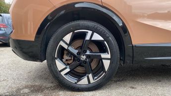 Vauxhall Grandland Electric 73kWh Ultimate SUV 5dr Electric Auto (213 ps)