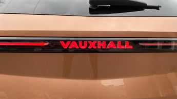 Vauxhall Grandland Electric 73kWh Ultimate SUV 5dr Electric Auto (213 ps)