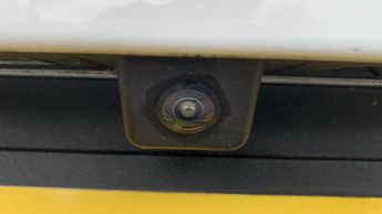 Vauxhall Mokka Electric 50kWh SRi Premium SUV 5dr Electric Auto (136 ps)