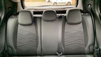 Jeep Avenger 54kWh Summit SUV 5dr Electric Auto (156 ps)