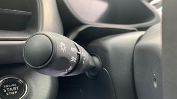 Jeep Avenger 54kWh Summit SUV 5dr Electric Auto (156 ps)