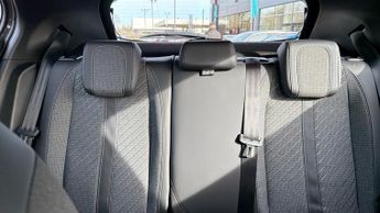 Peugeot 2008 1.2 HYBRID Allure SUV 5dr Petrol Hybrid e-DSC6 Euro 6 (s/s) (145