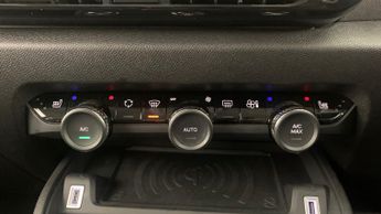 Citroen C4 X 50kWh e-series Fastback 4dr Electric Auto (7.4kW Charger) (136 p