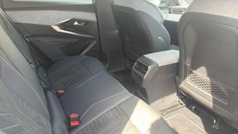 Peugeot 3008 73kWh GT SUV 5dr Electric Auto (210 ps)