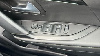 Peugeot 208 50kWh GT Hatchback 5dr Electric Auto (7kW Charger) (136 ps)