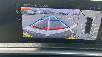 Peugeot 3008 73kWh GT SUV 5dr Electric Auto (210 ps)