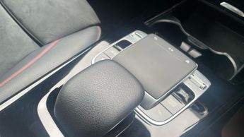 Mercedes-benz A Class 2.0 A220 AMG Line Hatchback 5dr Petrol 7G-DCT Euro 6 (s/s) (190 