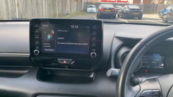 Toyota Yaris 1.5 VVT-h Design Hatchback 5dr Petrol Hybrid E-CVT Euro 6 (s/s) 