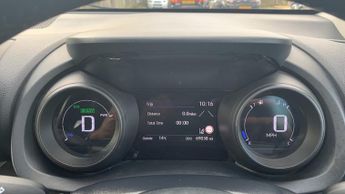 Toyota Yaris 1.5 VVT-h Design Hatchback 5dr Petrol Hybrid E-CVT Euro 6 (s/s) 