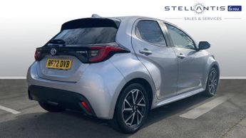 Toyota Yaris 1.5 VVT-h Design Hatchback 5dr Petrol Hybrid E-CVT Euro 6 (s/s) 