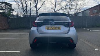 Toyota Yaris 1.5 VVT-h Design Hatchback 5dr Petrol Hybrid E-CVT Euro 6 (s/s) 