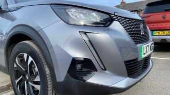 Peugeot 2008 50kWh Allure Premium SUV 5dr Electric Auto (136 ps)