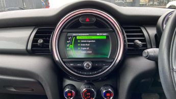 Mini Hatch 1.5 Cooper Hatchback 5dr Petrol Steptronic Euro 6 (s/s) (136 ps)