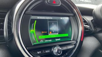 Mini Hatch 1.5 Cooper Hatchback 5dr Petrol Steptronic Euro 6 (s/s) (136 ps)