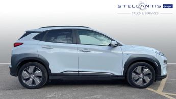 Hyundai Kona 64kWh Premium SUV 5dr Electric Auto (204 ps)