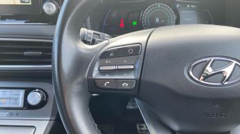 Hyundai Kona 64kWh Premium SUV 5dr Electric Auto (204 ps)