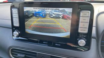 Hyundai Kona 64kWh Premium SUV 5dr Electric Auto (204 ps)