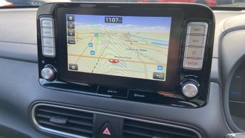 Hyundai Kona 64kWh Premium SUV 5dr Electric Auto (204 ps)