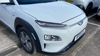 Hyundai Kona 64kWh Premium SUV 5dr Electric Auto (204 ps)