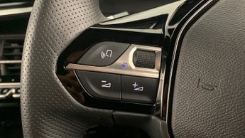 Peugeot 2008 1.2 HYBRID GT SUV 5dr Petrol Hybrid e-DSC6 Euro 6 (s/s) (136 ps)
