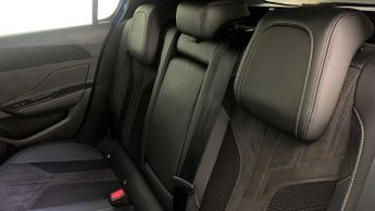 Peugeot 308 54kWh GT Hatchback 5dr Electric Auto (156 ps)