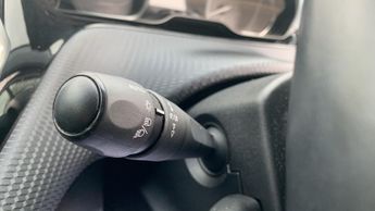 Peugeot 2008 1.2 PureTech Allure SUV 5dr Petrol EAT Euro 6 (s/s) (110 ps)