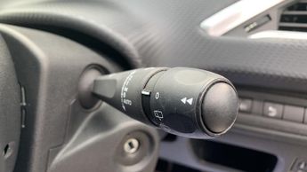 Peugeot 2008 1.2 PureTech Allure SUV 5dr Petrol EAT Euro 6 (s/s) (110 ps)