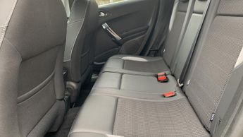 Peugeot 2008 1.2 PureTech Allure SUV 5dr Petrol EAT Euro 6 (s/s) (110 ps)