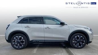 Fiat 600 1.2 MHEV La Prima SUV 5dr Petrol Hybrid e-DCT Euro 6 (s/s) (136 