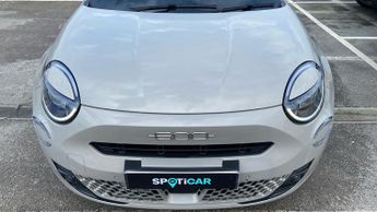 Fiat 600 1.2 MHEV La Prima SUV 5dr Petrol Hybrid e-DCT Euro 6 (s/s) (136 