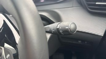 Peugeot 2008 50kWh Allure SUV 5dr Electric Auto (7kW Charger) (136 ps)