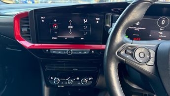 Vauxhall Mokka Electric 50kWh SRi Nav Premium SUV 5dr Electric Auto (136 ps)