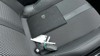 Peugeot 2008 50kWh GT SUV 5dr Electric Auto (7kW Charger) (136 ps)