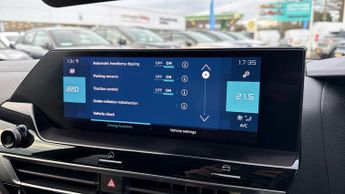 Citroen C4 50kWh Shine Hatchback 5dr Electric Auto (136 ps)