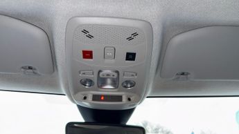 Citroen C4 50kWh Shine Hatchback 5dr Electric Auto (136 ps)