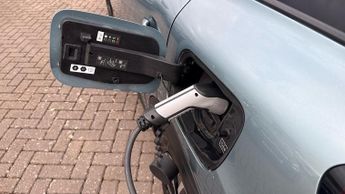 Citroen C4 50kWh Shine Hatchback 5dr Electric Auto (136 ps)