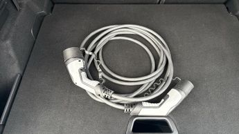 Citroen C4 50kWh Shine Hatchback 5dr Electric Auto (136 ps)