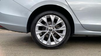 Skoda Superb 2.0 TDI SE L Estate 5dr Diesel DSG 4WD Euro 6 (s/s) (193 ps)