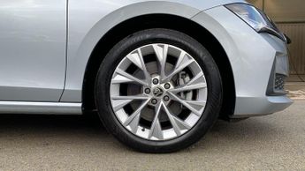 Skoda Superb 2.0 TDI SE L Estate 5dr Diesel DSG 4WD Euro 6 (s/s) (193 ps)