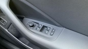 Skoda Superb 2.0 TDI SE L Estate 5dr Diesel DSG 4WD Euro 6 (s/s) (193 ps)