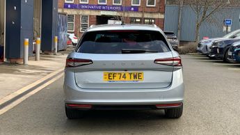 Skoda Superb 2.0 TDI SE L Estate 5dr Diesel DSG 4WD Euro 6 (s/s) (193 ps)