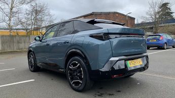 Peugeot 3008 73kWh GT SUV 5dr Electric Auto (210 ps)