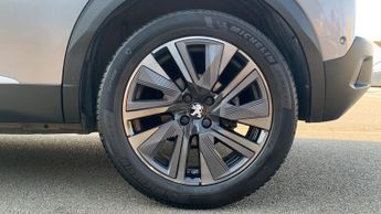 Peugeot 2008 50kWh GT SUV 5dr Electric Auto (136 ps)