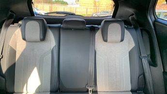 Peugeot 2008 50kWh GT SUV 5dr Electric Auto (136 ps)