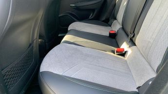 Peugeot 2008 50kWh GT SUV 5dr Electric Auto (136 ps)