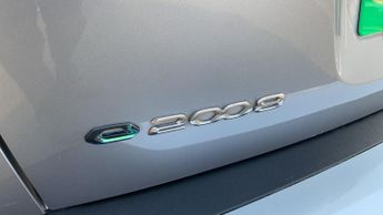 Peugeot 2008 50kWh GT SUV 5dr Electric Auto (136 ps)