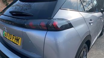 Peugeot 2008 50kWh GT SUV 5dr Electric Auto (136 ps)